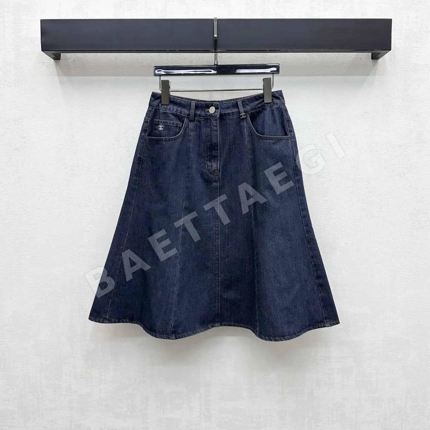 샤넬 자수 데님 피시테일 스커트 182387
