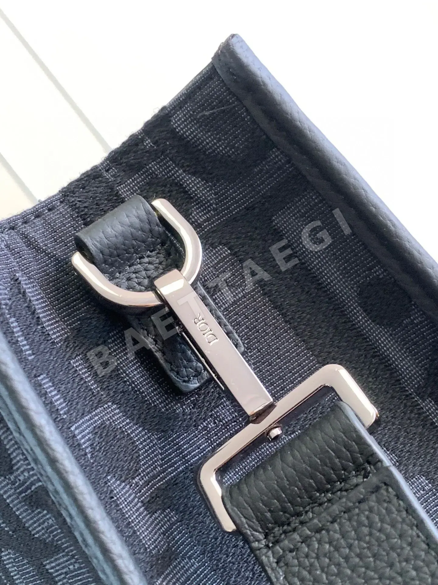 디올 오블리크 패턴 토트백 상세 이미지 7