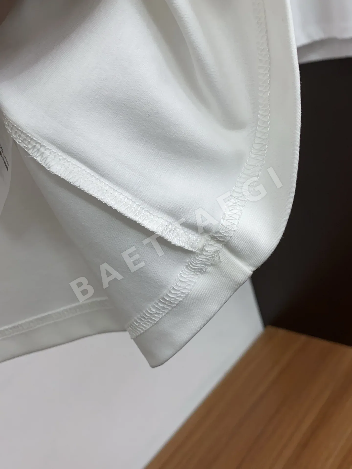 에르메스 100수 양면 머서라이즈드 코튼 남성 반팔 티셔츠 상세 이미지 6