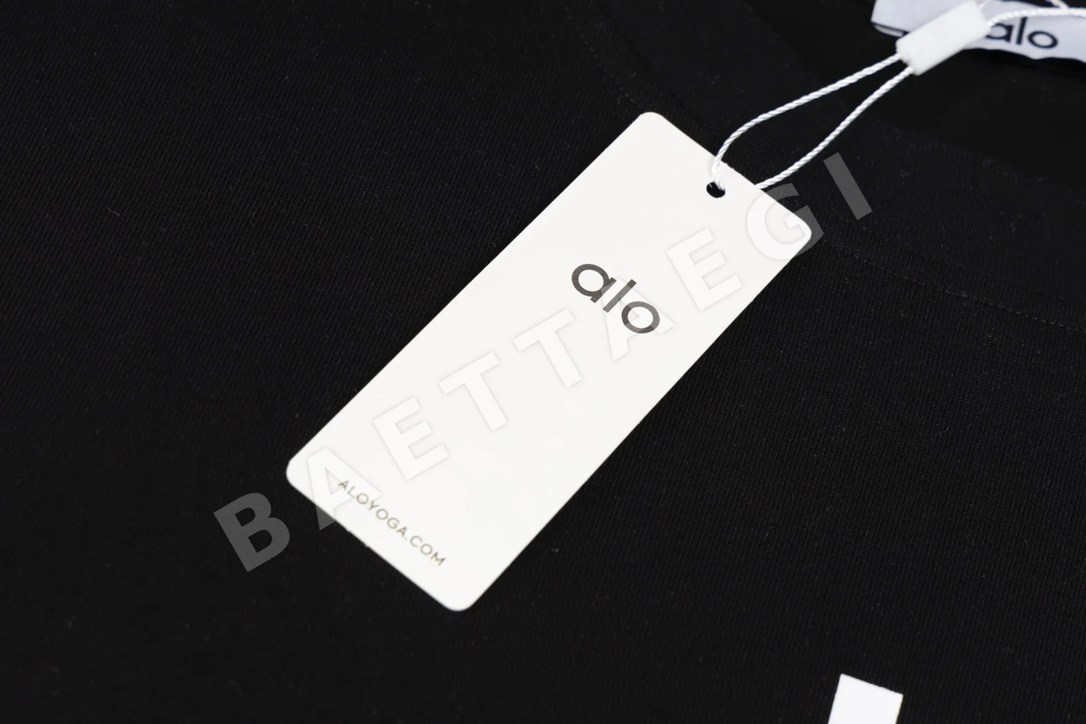 알로 베이식 로고 여성 반팔 티셔츠 상세 이미지 6