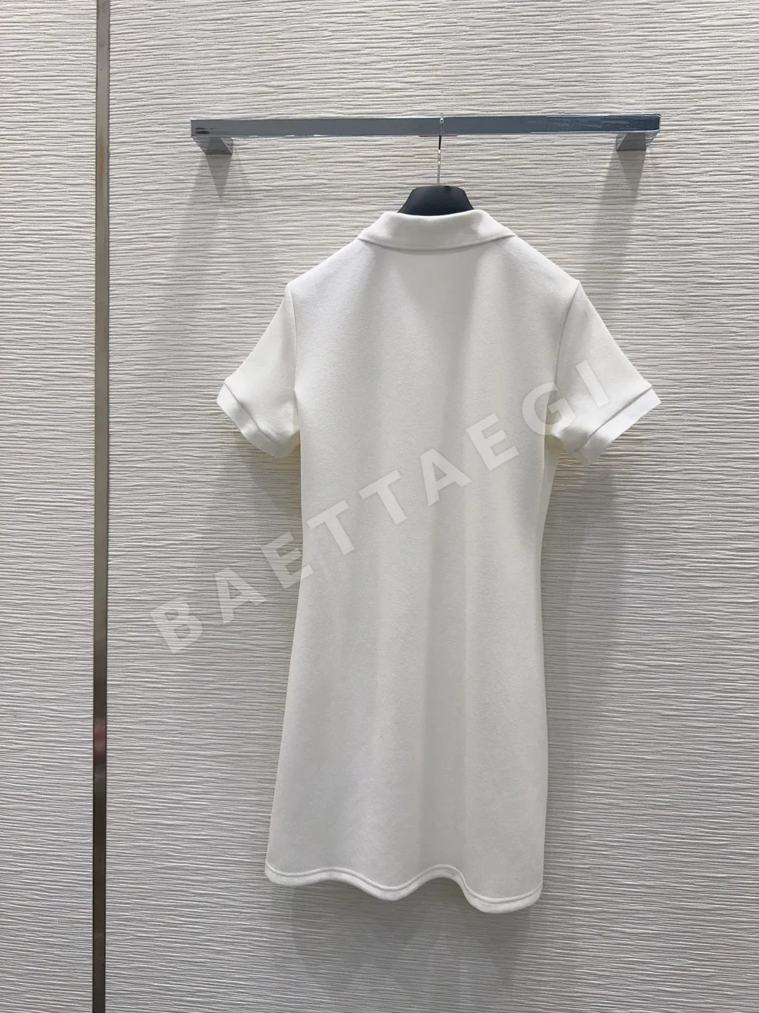 디올 폴로 카라 반팔 원피스 상세 이미지 9