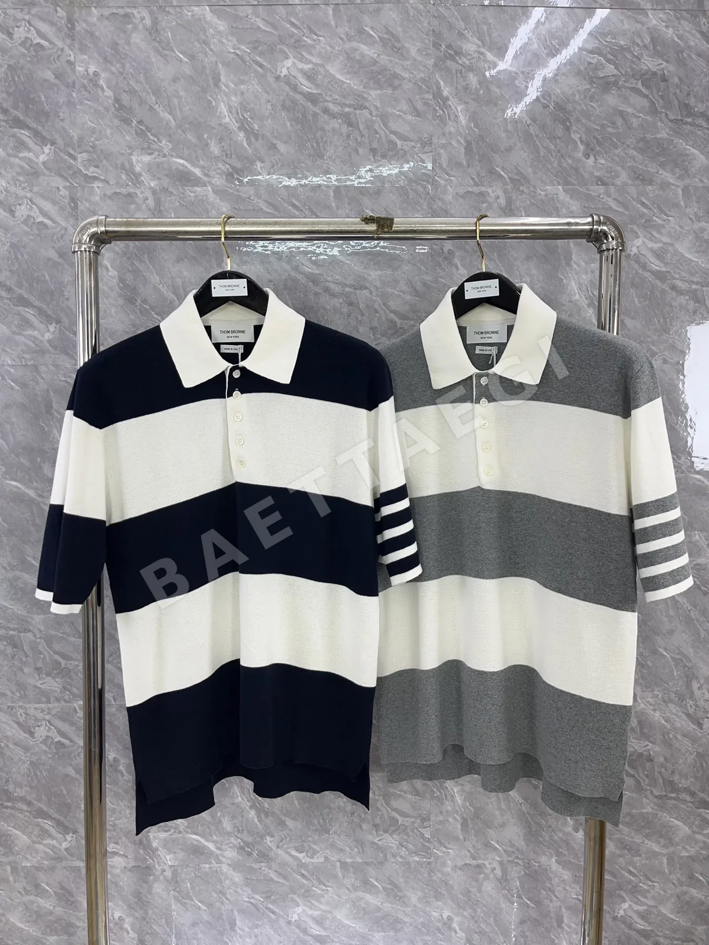 톰브라운 와이드 스트라이프 코튼 반팔 셔츠 50654