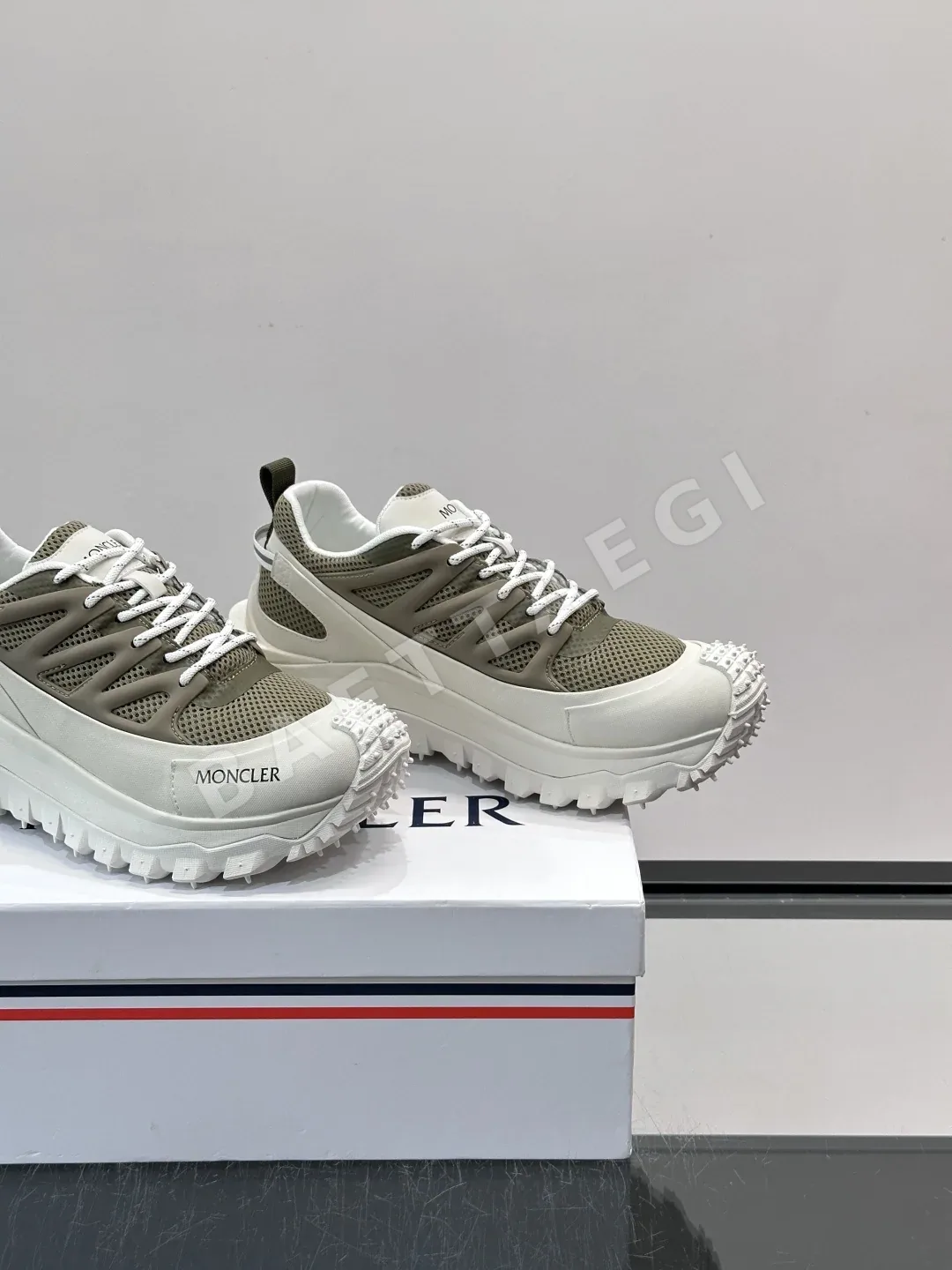 몽클레르 신발 158626 Moncler Sneakers 상세 이미지 7