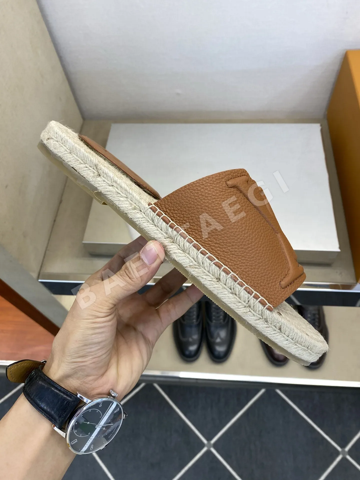 루이비통 LV 포르토피노 뮬 상세 이미지 5
