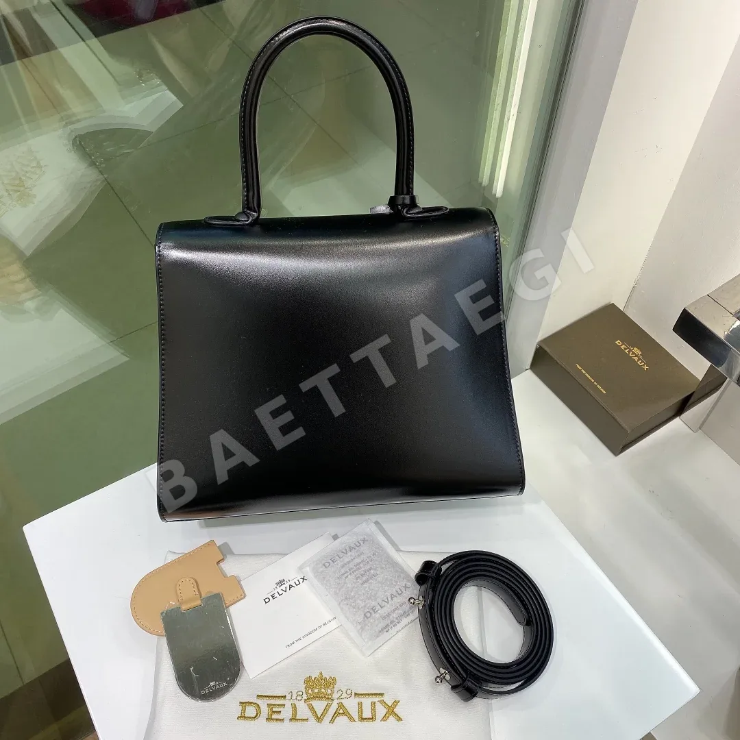 델보 브릴리언트 박스 가죽 숄더백 상세 이미지 2