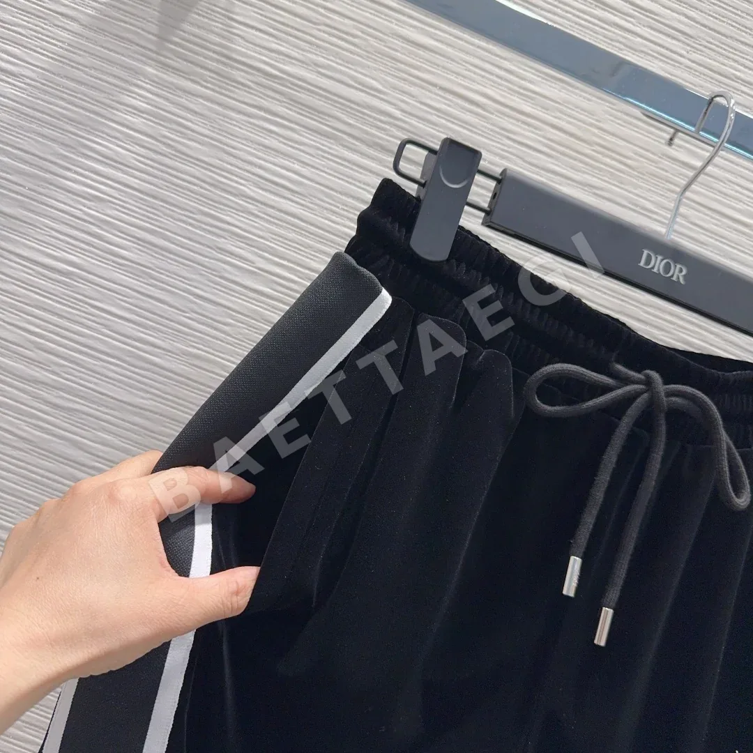디올 벨벳 여성 바지 상세 이미지 8