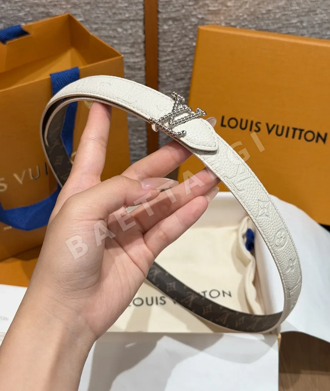 루이비통 콜데리아 20mm 리버시블 벨트 상세 이미지 3