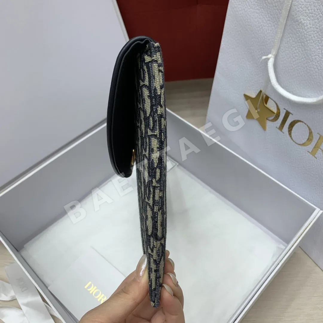 디올 플랩 클러치백 상세 이미지 5