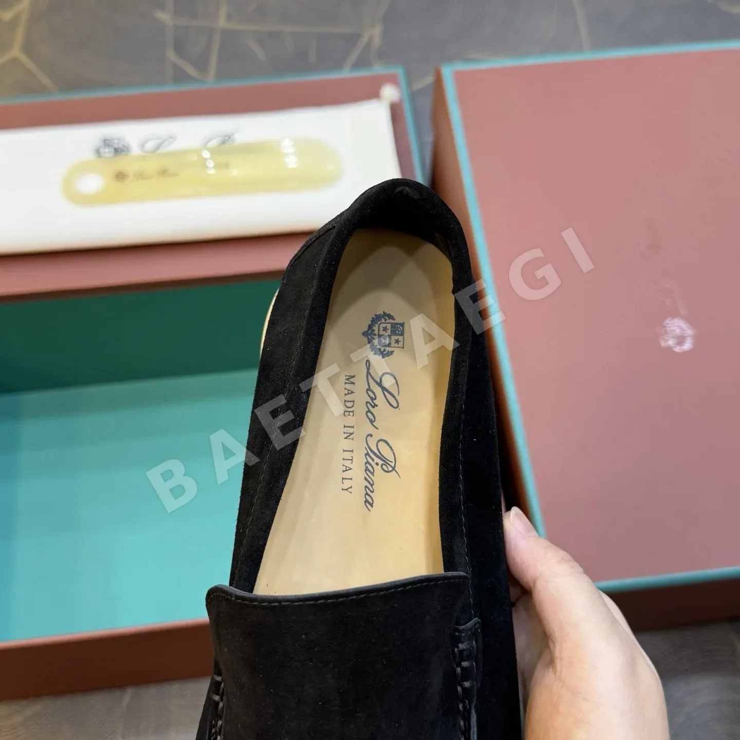 로로피아나 로퍼 스웨이드 상세 이미지 7