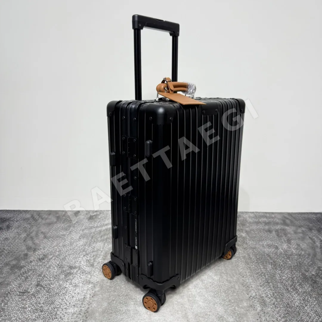 리모와 클래식 레트로 여행가방 상세 이미지 2