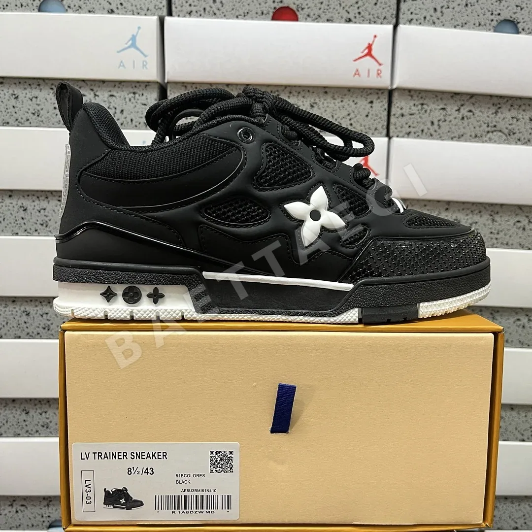 루이비통 [D1] V3 3 블랙 화이트 205857 Louis Vuitton V3-3