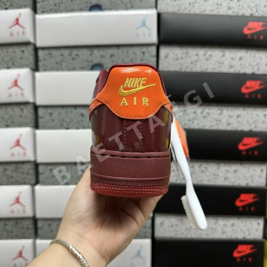 나이키 [YH] 에어 포스 1 로우 IO4489-601 201693 Nike Air Force 1 Low Patent Leather Dark 상세 이미지 2