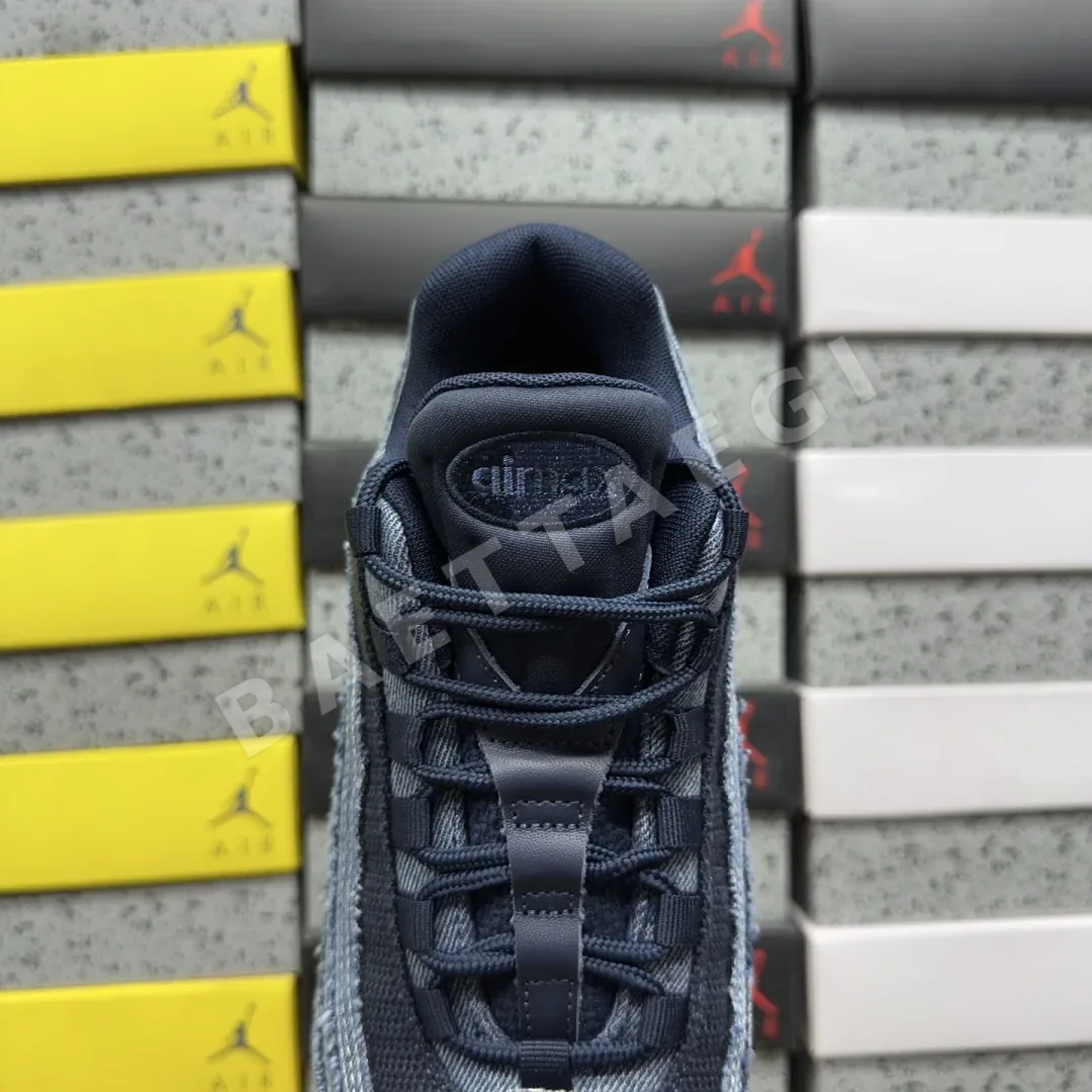 나이키 [GX] 에어 맥스 95 OG 블루 HM4743-400 201753 Nike Air Max 95 OG Obsidian 상세 이미지 2