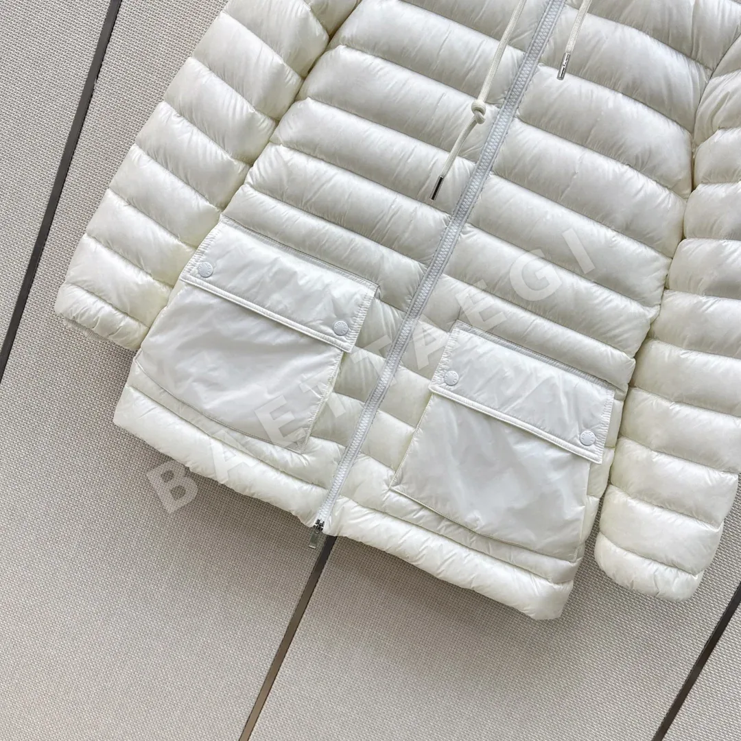 몽클레르 자스민 쇼트 다운 재킷 상세 이미지 7