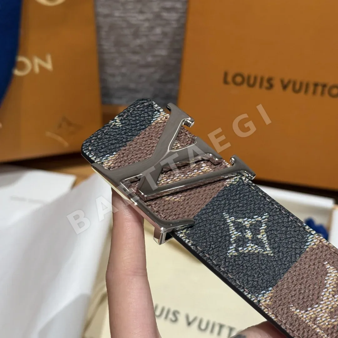 루이비통 칼리지 모노그램 헤리티지 리버시블 벨트 상세 이미지 7