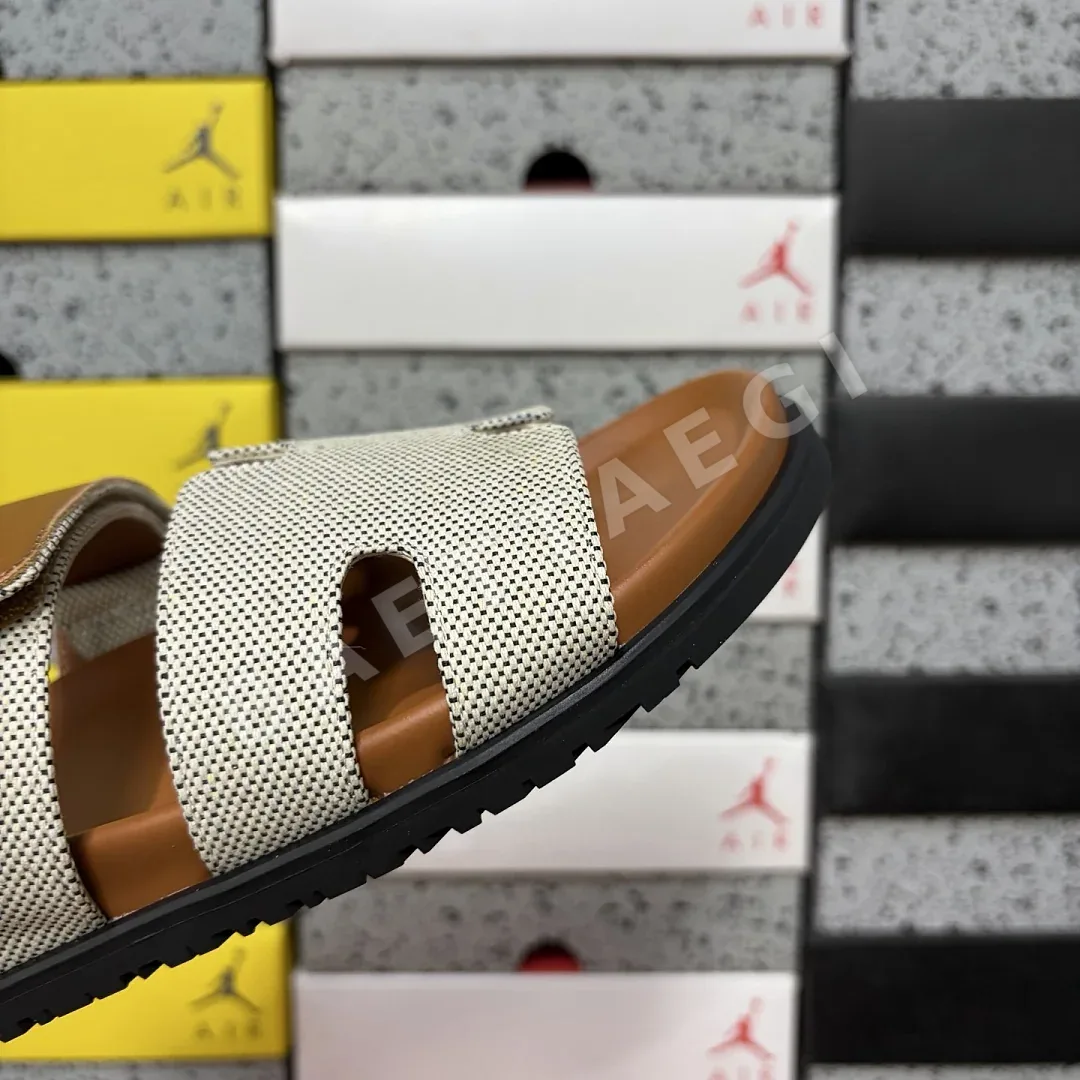 에르메스 [YX] 그레이 205754 Hermes Chypre Sandal / 상세 이미지 2