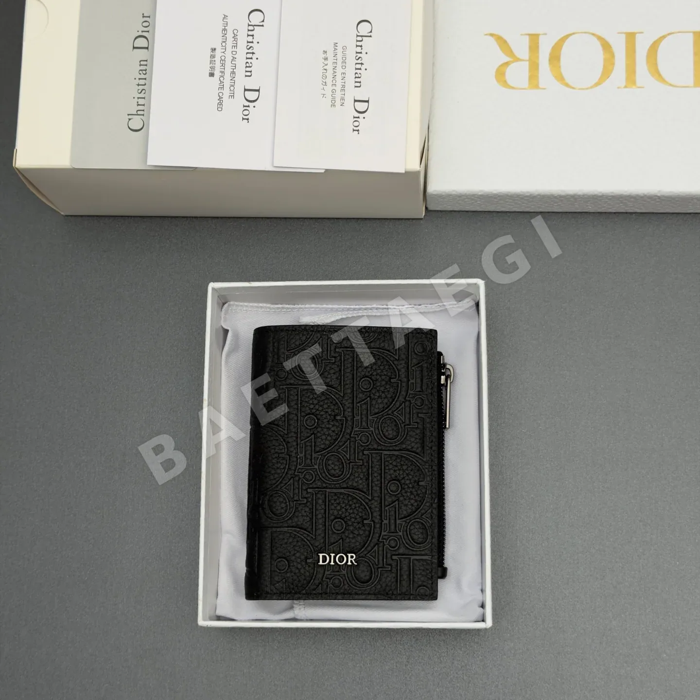 디올 CD 아이콘 블랙 그레인 카프 스킨 2단 지갑 상세 이미지 8