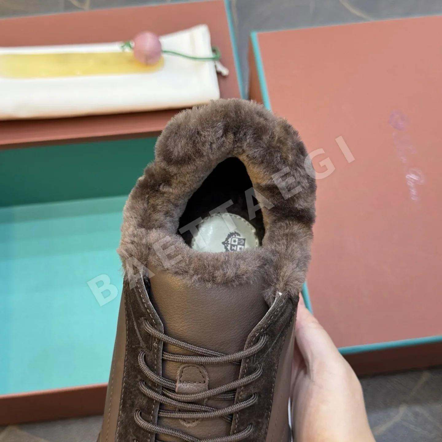 로로피아나 스니커즈 남성 울 클래식 스타일 상세 이미지 7