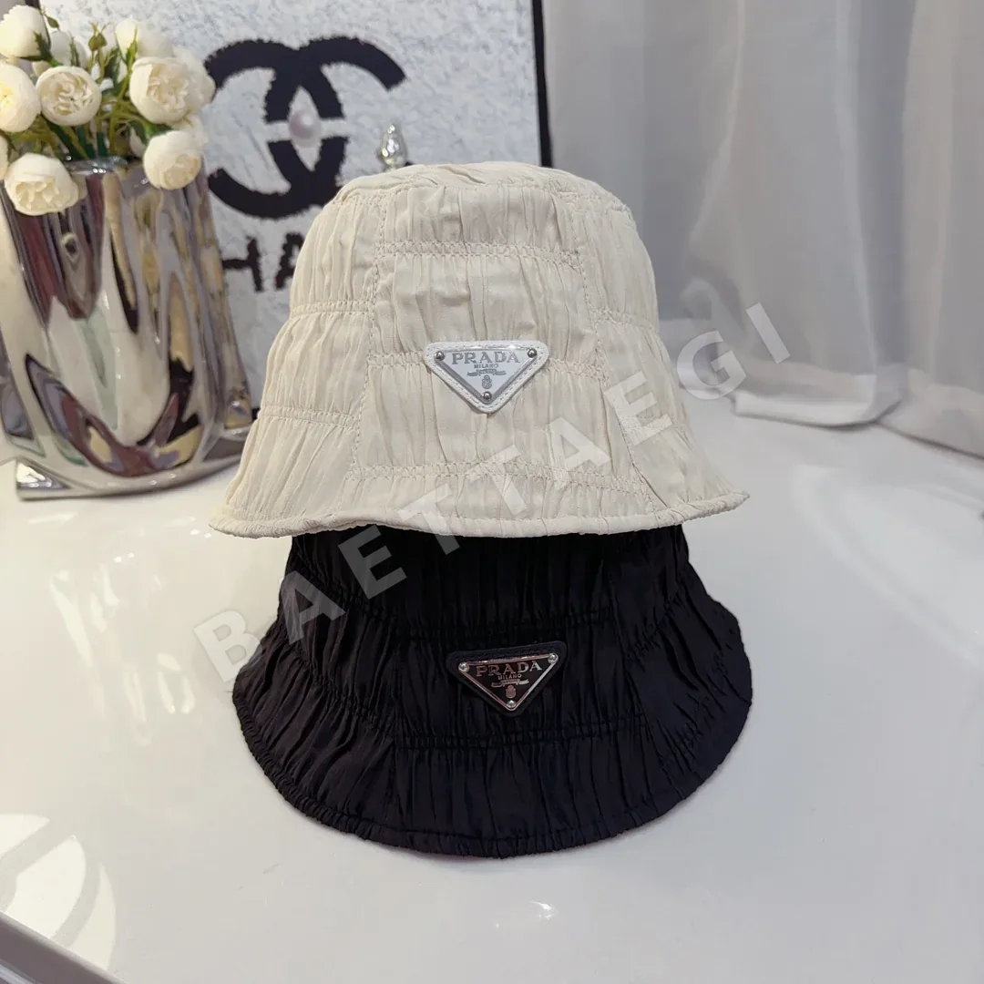 프라다 플리츠 버킷햇 84974