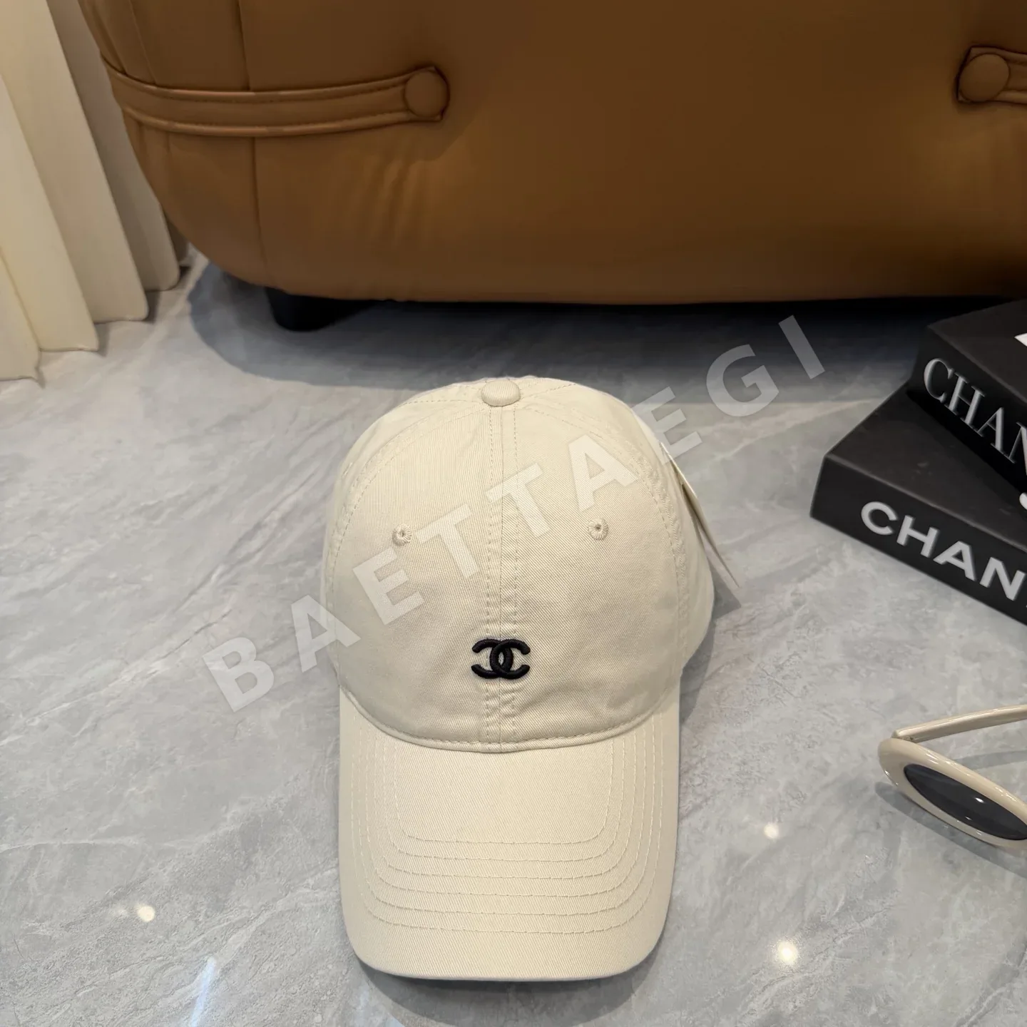 샤넬 자수 로고 베이스볼 모자 상세 이미지 5