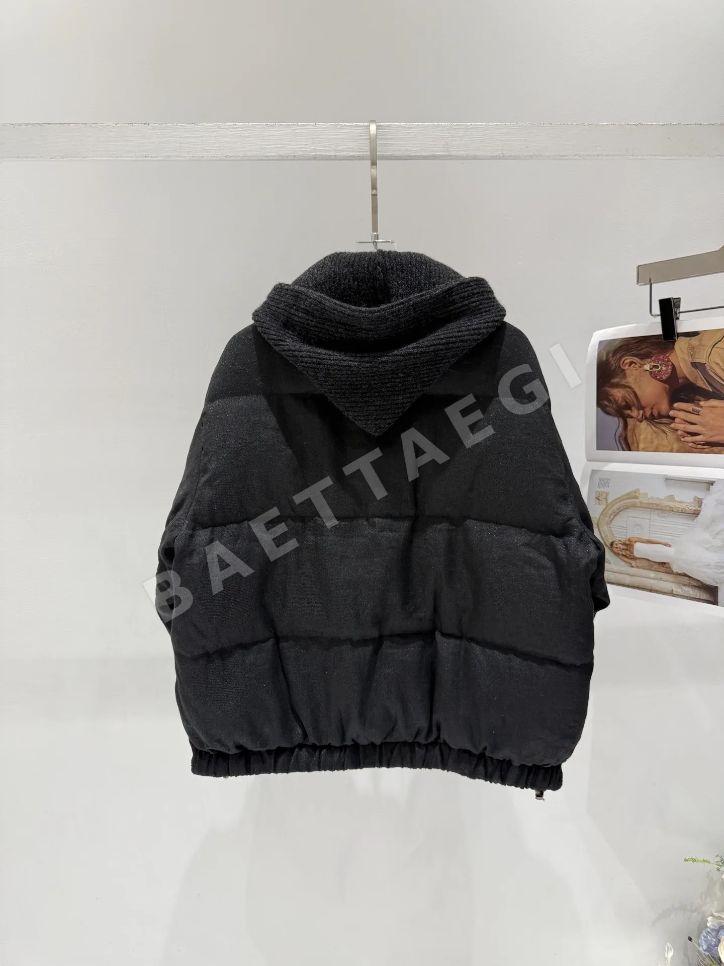 브루넬로쿠치넬리 오트쿠튀르 공방(Métiers d'Art) 컬렉션 패딩 상세 이미지 9