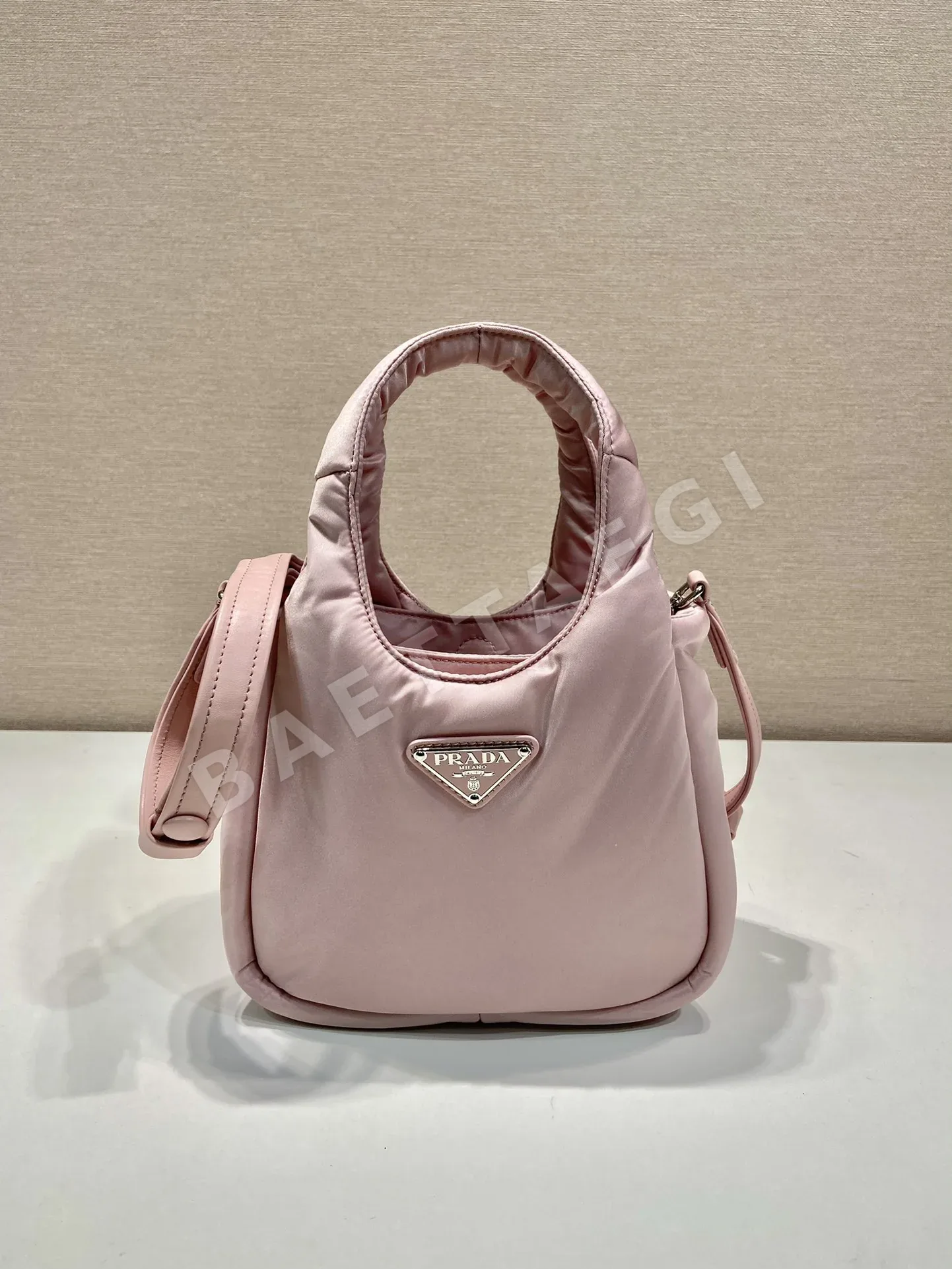프라다 나일론 미니 토트백 1BA359 67514