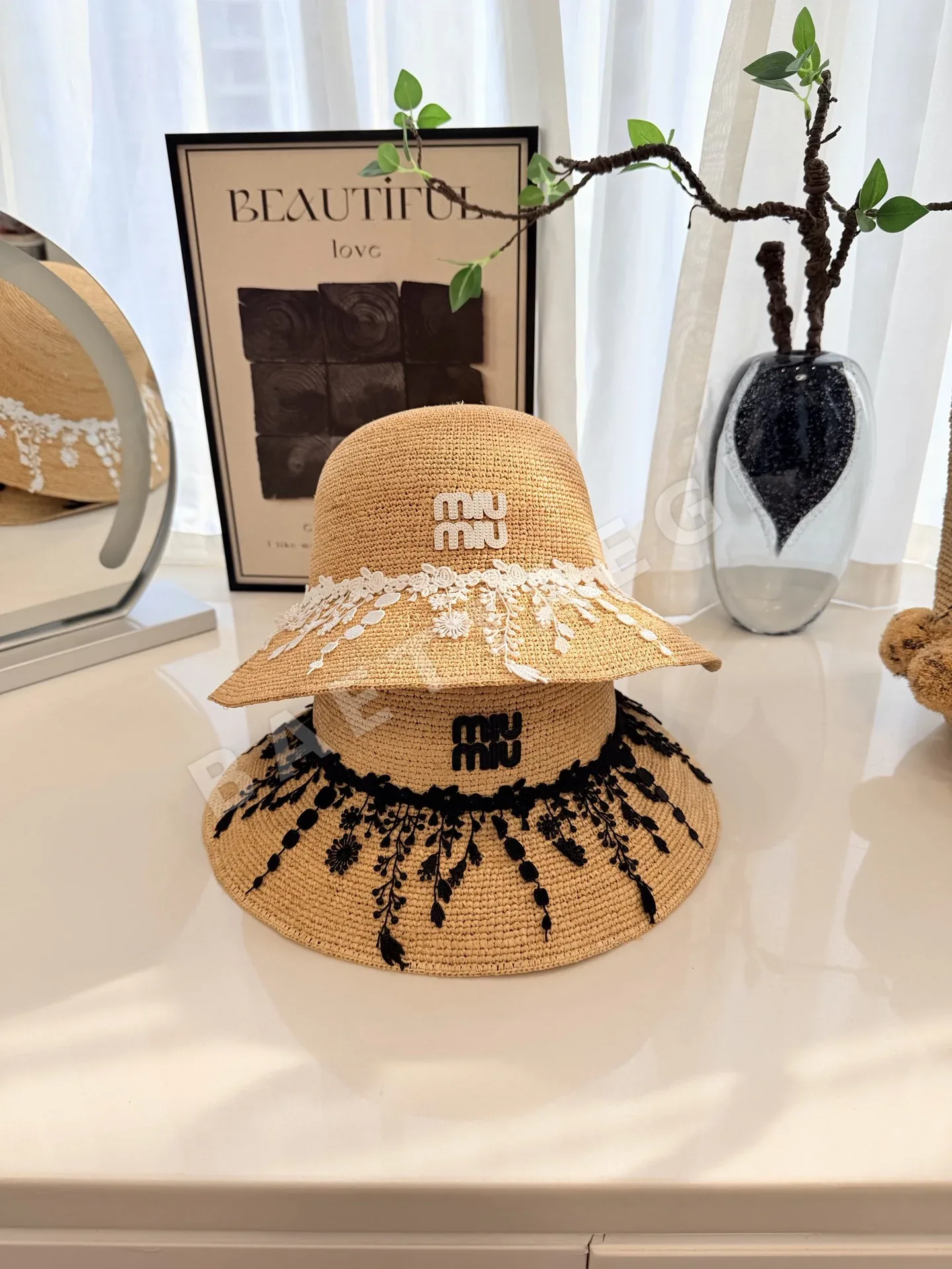 미우미우 모자 80773 Miu Miu Cap
