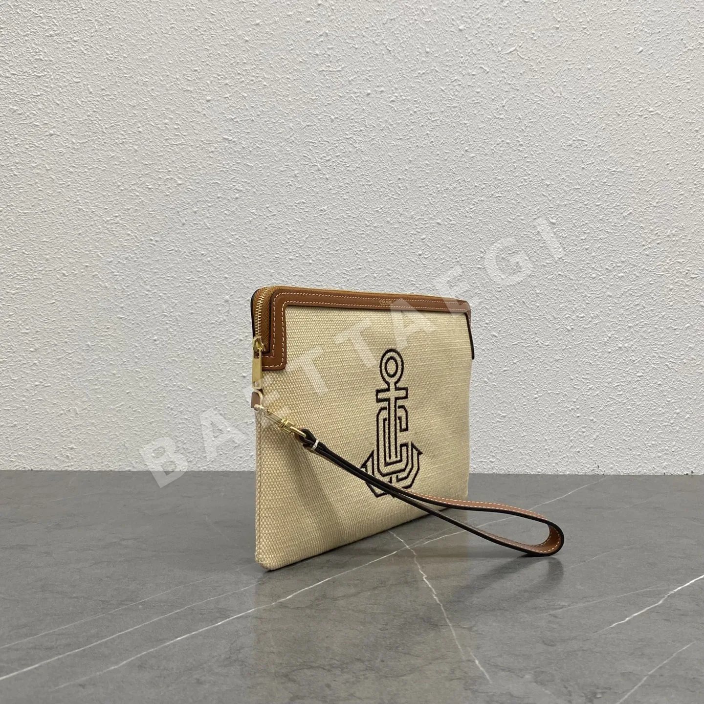 셀린느 브라운 가죽 자수 로고 미니 지갑 상세 이미지 2