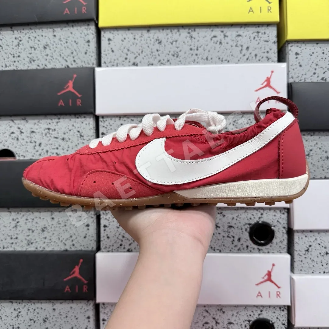 나이키 [GOD] HV8547-600 201600 Nike Moon Shoe SP Jacquemus University Red 상세 이미지 9