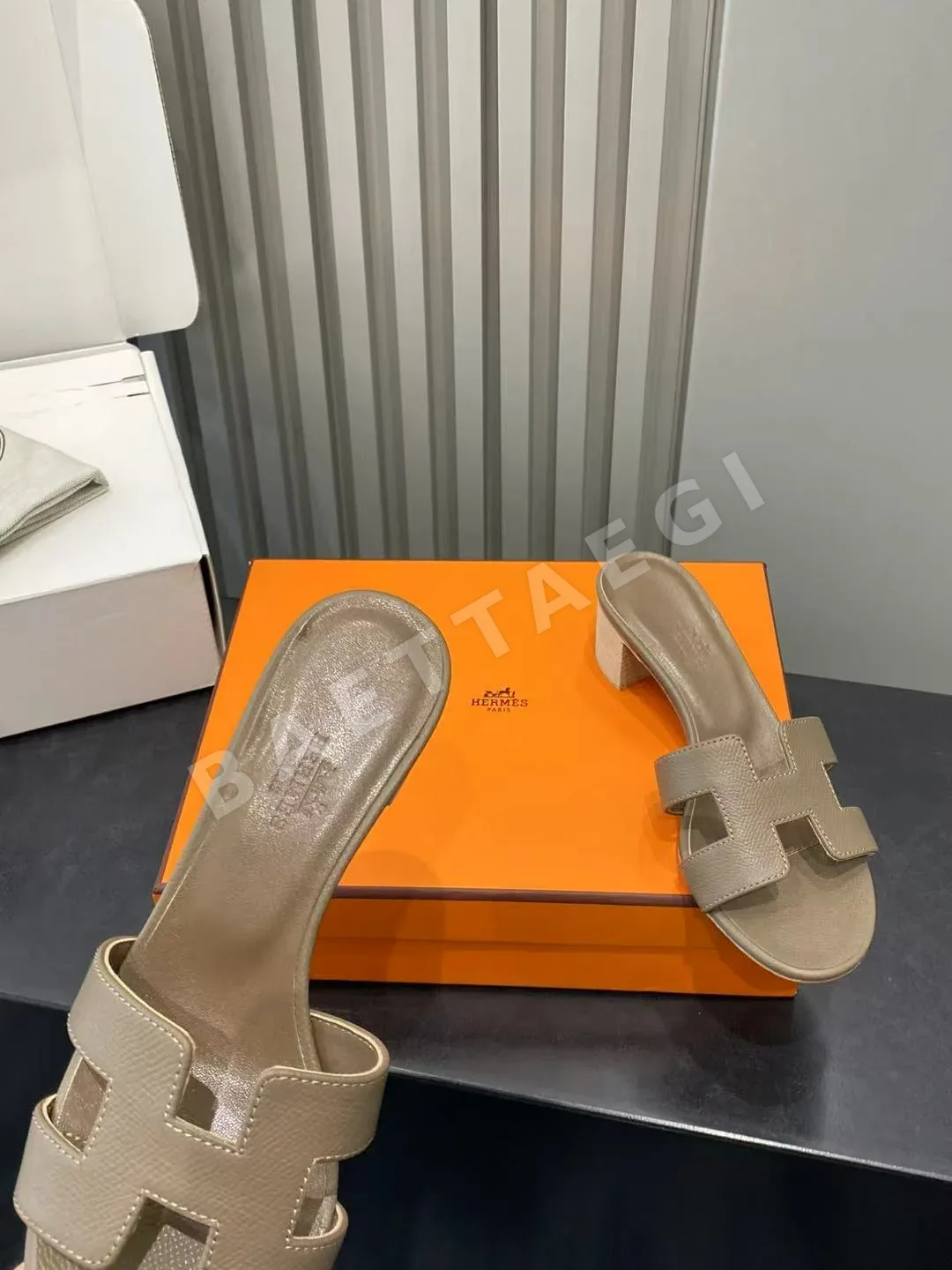 에르메스 오아시스 샌들 상세 이미지 6