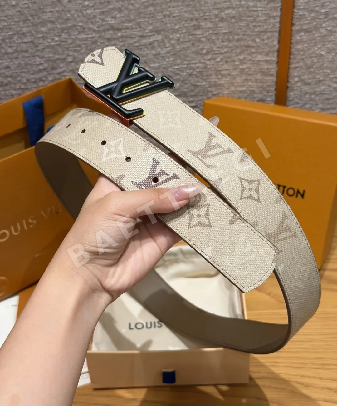 루이비통 디멘션 40mm 리버시블 벨트 상세 이미지 6