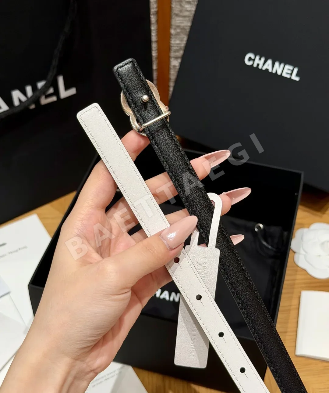 샤넬 더블 C 로고 양면 송아지가죽 벨트 상세 이미지 8