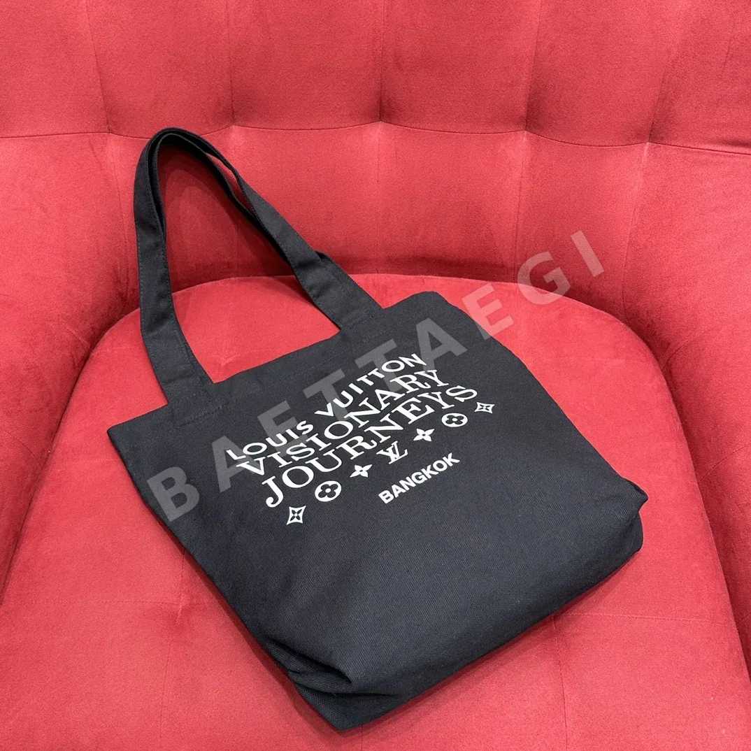루이비통 캔버스 숄더백 상세 이미지 3
