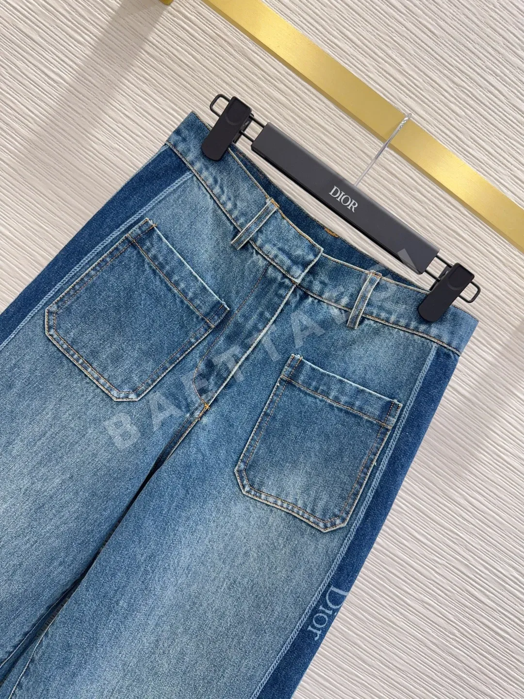 디올 여성 하이핏 데님 바지 상세 이미지 2