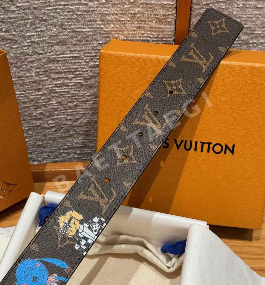 루이비통 타일러 그래피티 양면 벨트 상세 이미지 8