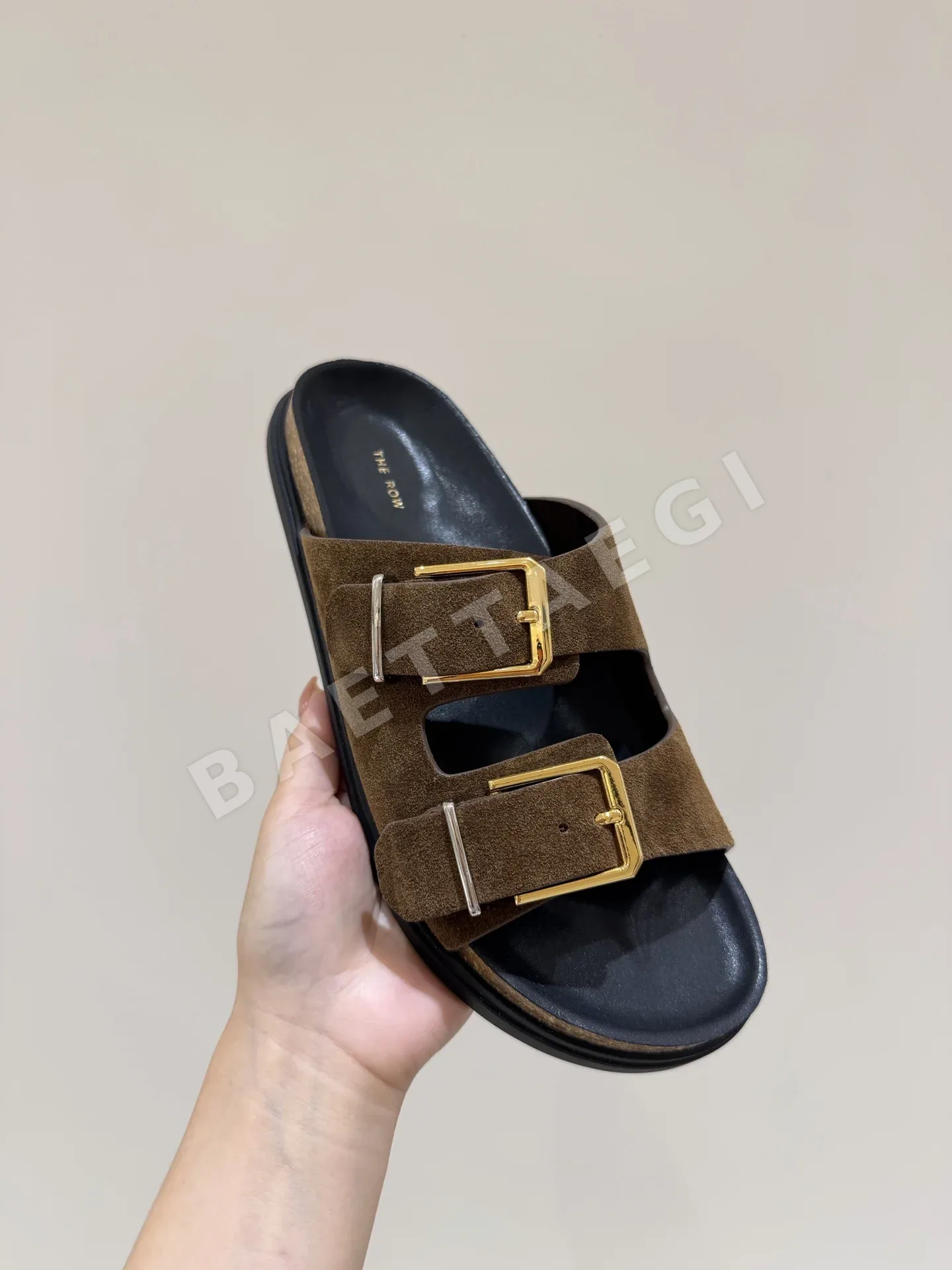 더로우 더블 버클 스웨이드 슬리퍼 상세 이미지 3