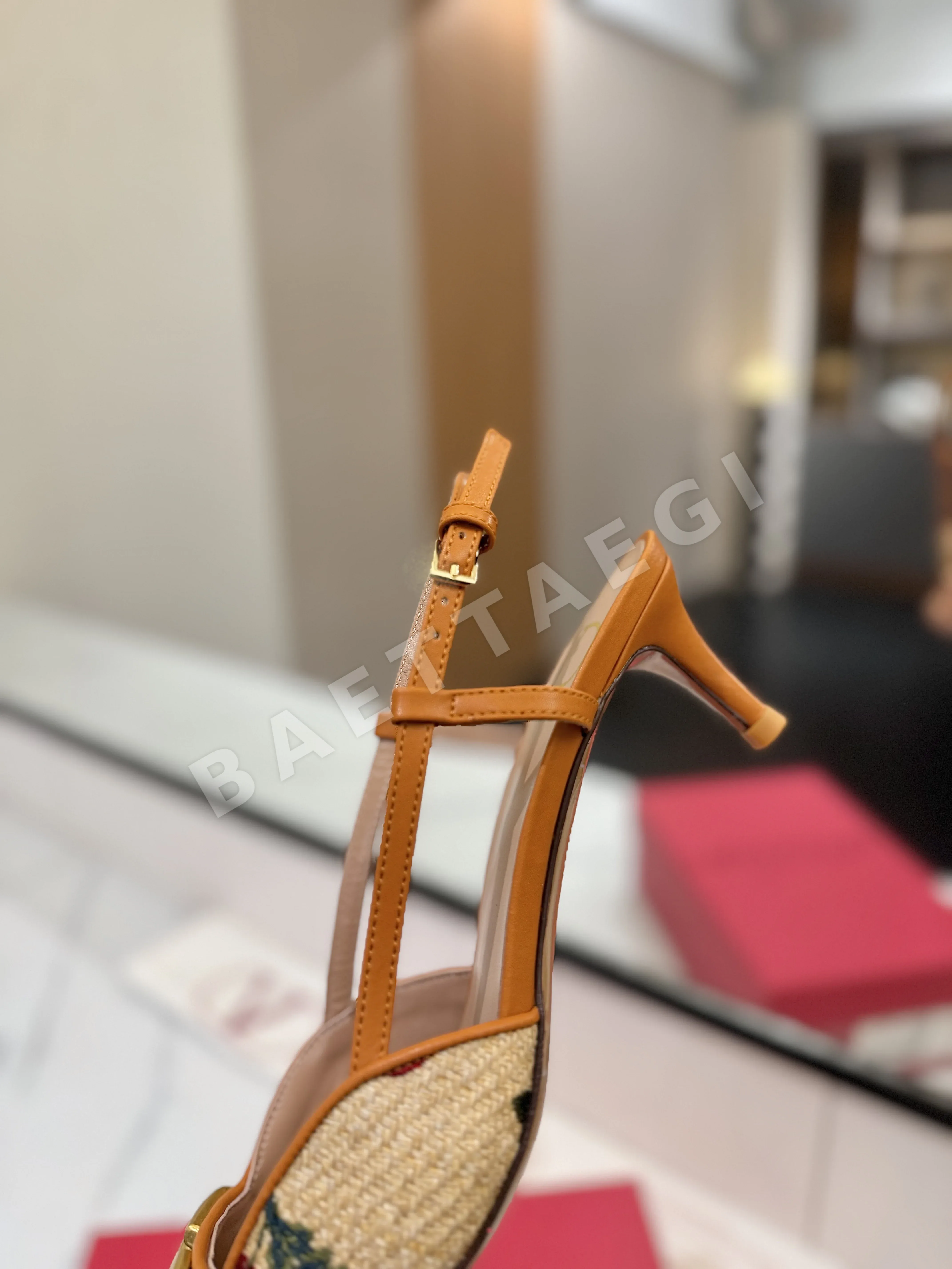 발렌티노 신발 상세 이미지 18