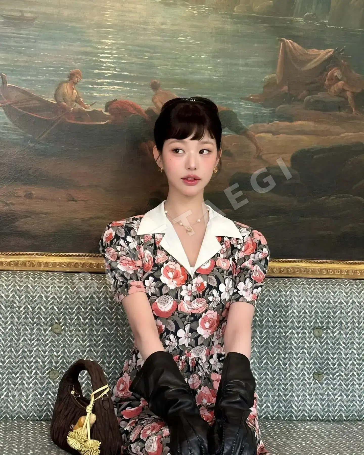 미우미우 스퀘어 진주 목걸이 상세 이미지 4