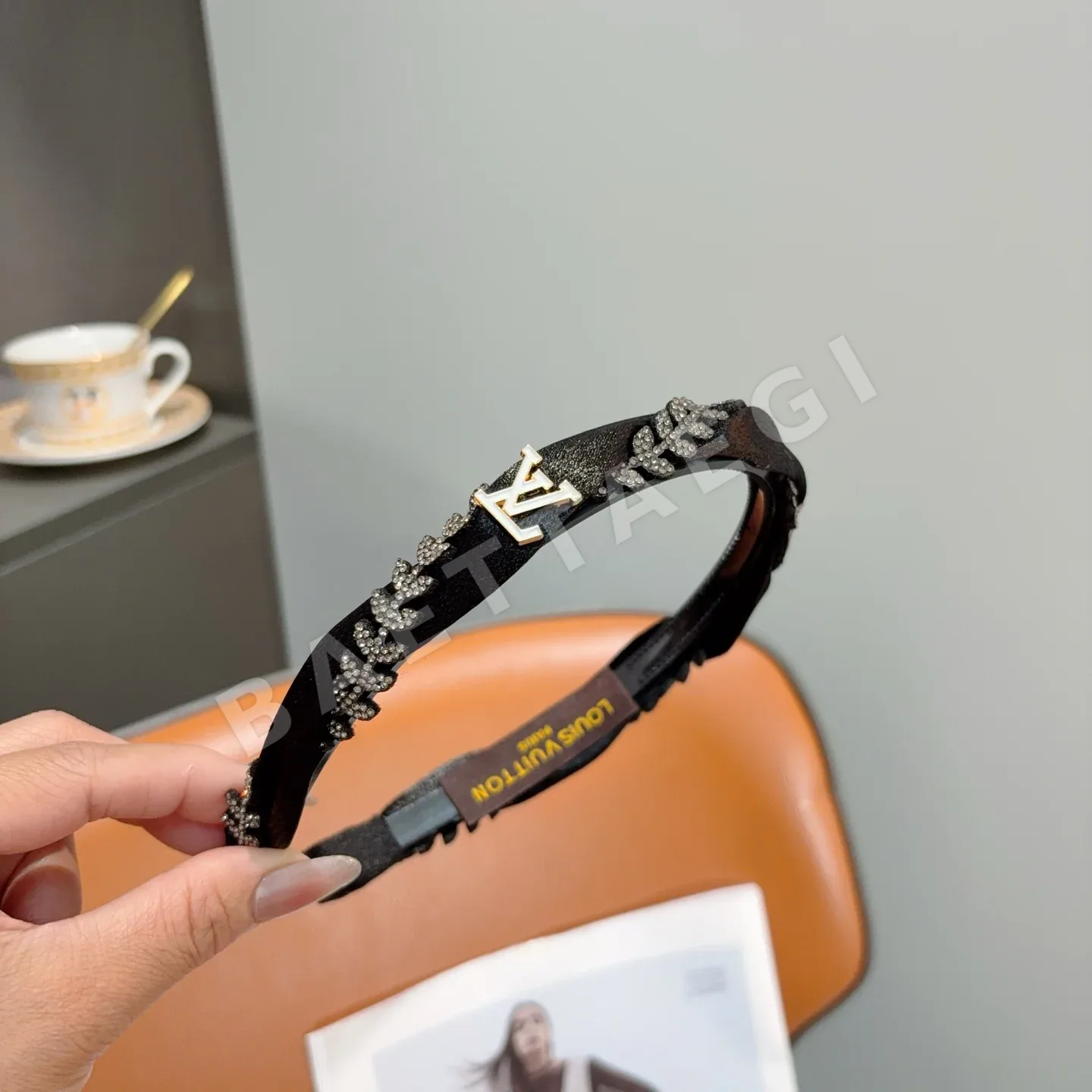 루이비통 헤어밴드 상세 이미지 3