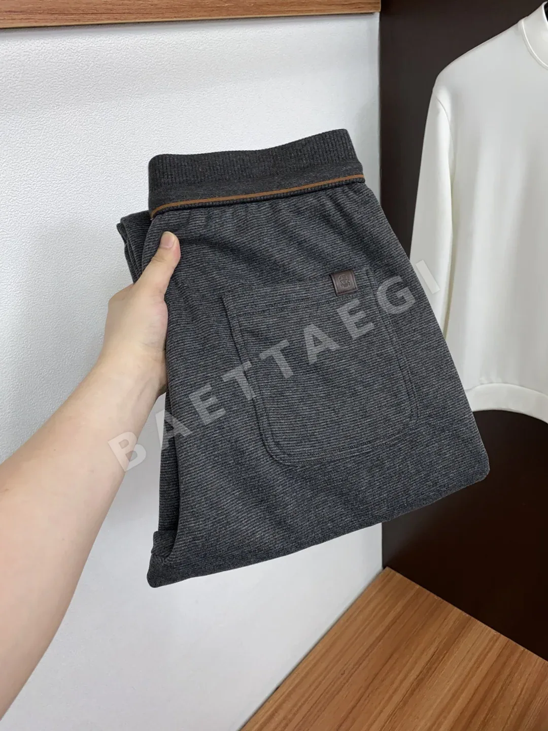 브루넬로쿠치넬리 울 캐주얼 남성 바지 207196