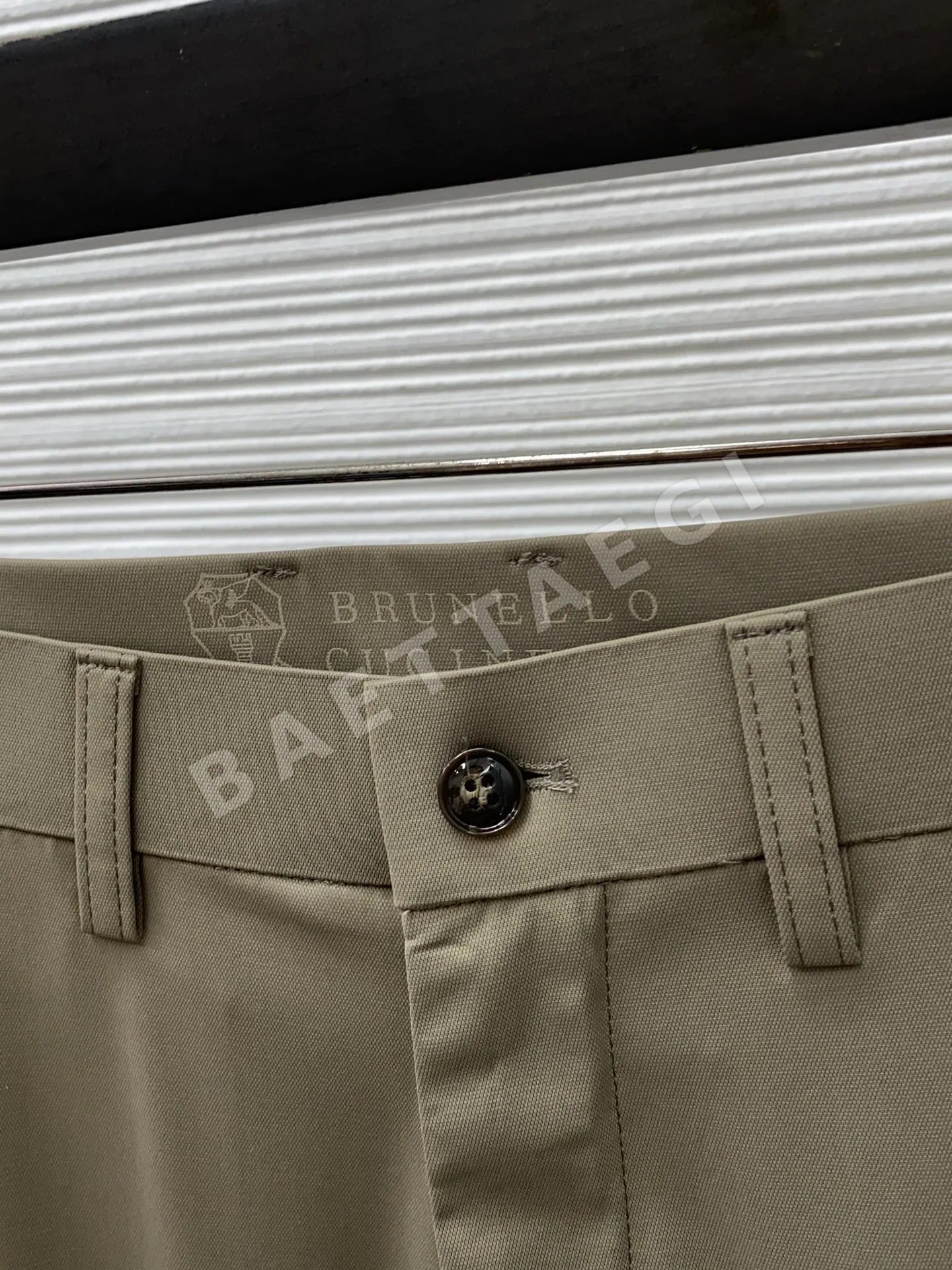 브루넬로쿠치넬리 워시 가공 남성 바지 상세 이미지 4