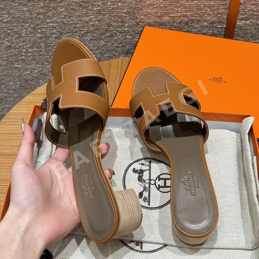 에르메스 오아시스 샌들 어스 옐로우 가죽 하이힐 상세 이미지 8