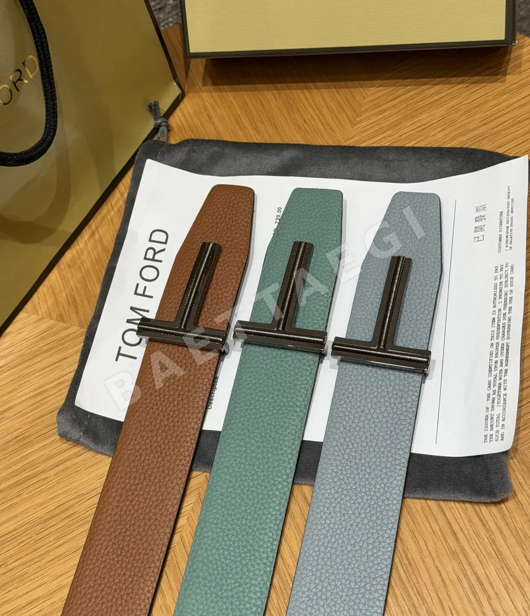 톰포드 그레인 송아지가죽 T 버클 벨트 38mm 180580