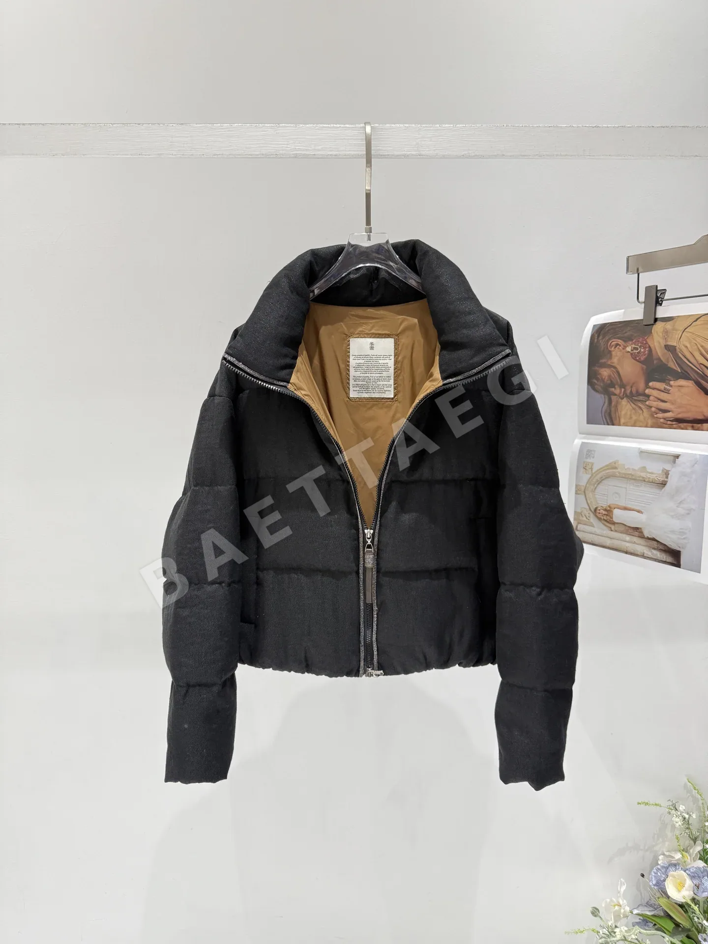 브루넬로쿠치넬리 오트쿠튀르 공방(Métiers d'Art) 컬렉션 패딩 상세 이미지 3