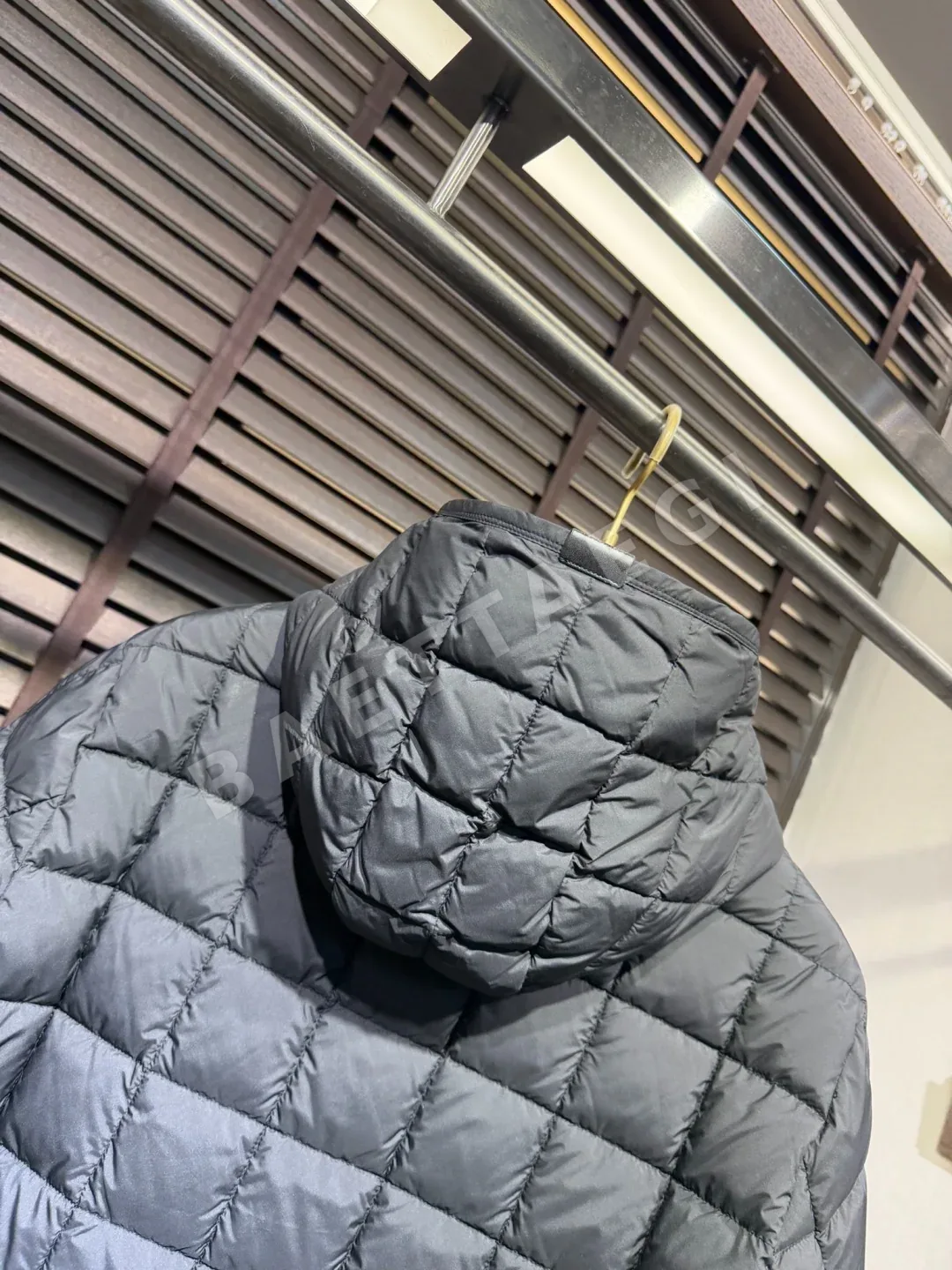 몽클레르 남성 다운 패딩 점퍼 M9925 상세 이미지 9