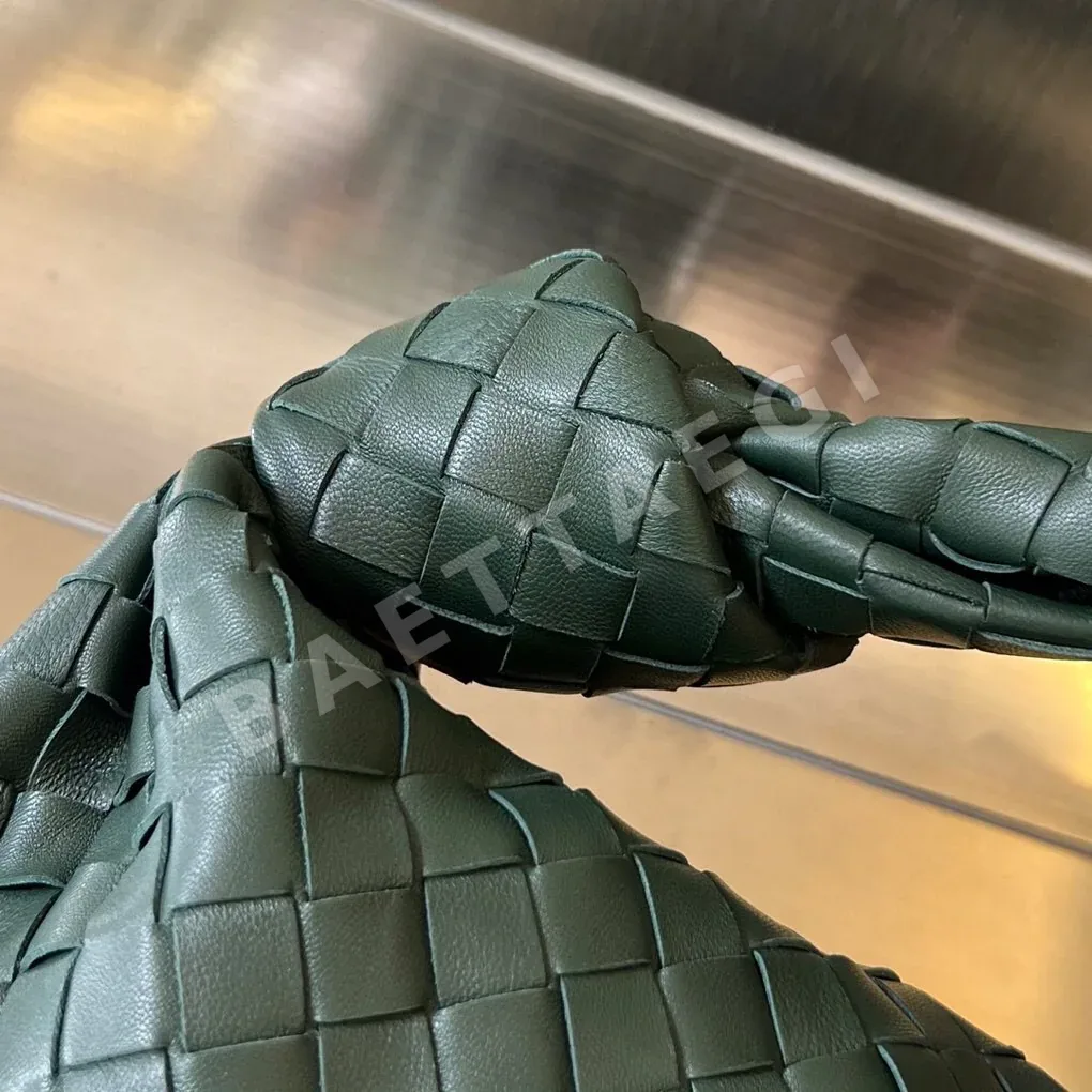 보테가베네타 조디 미디엄 램스킨 가방 상세 이미지 3