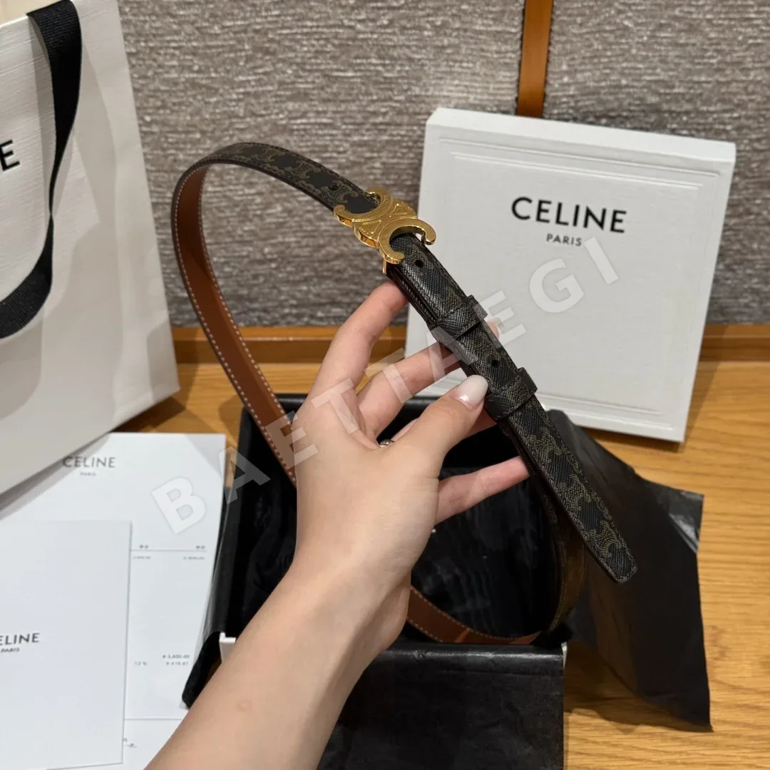 셀린느 개선문 TRIOMPHE 양면 송아지가죽 벨트 상세 이미지 3