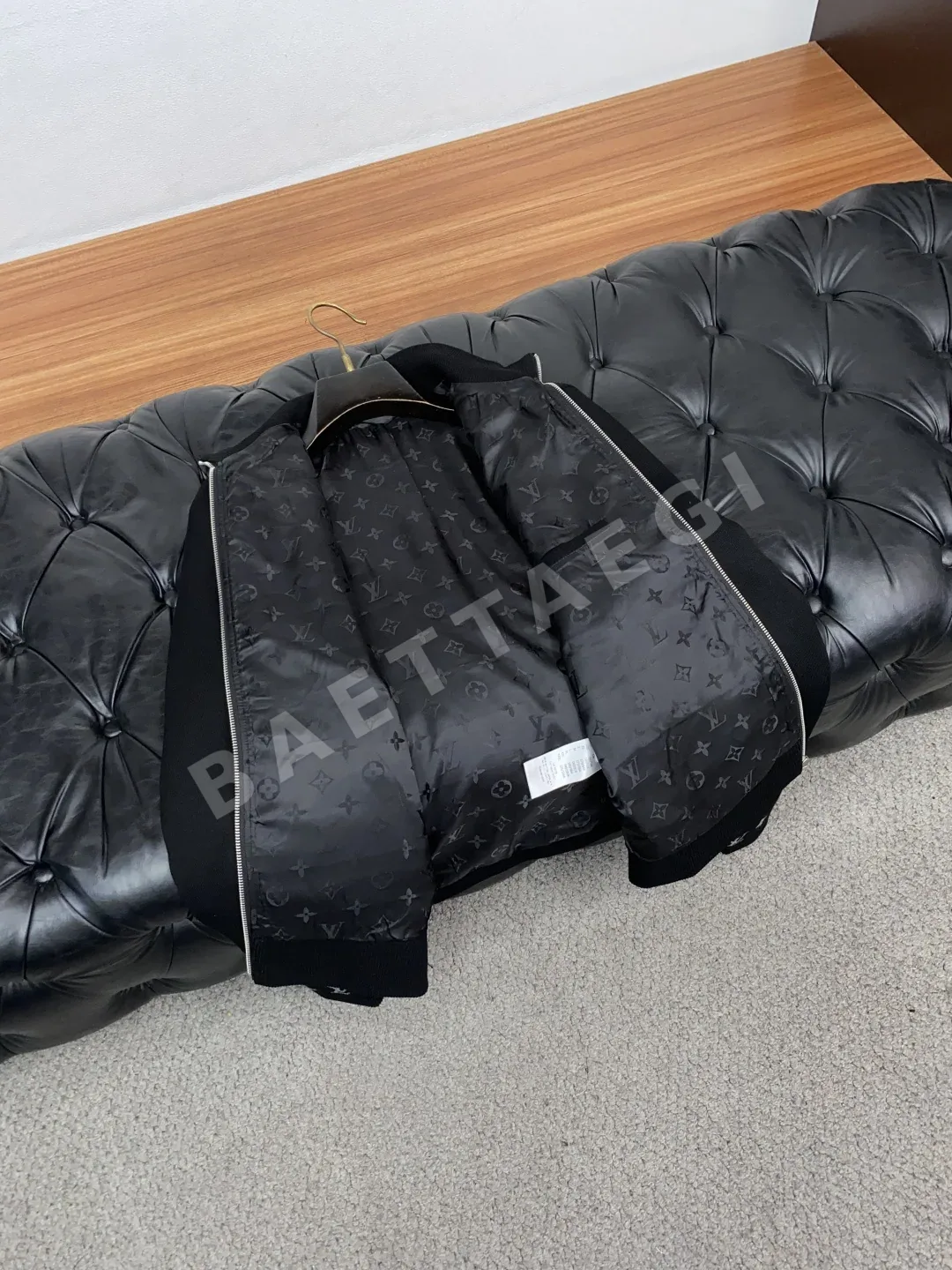 루이비통 니트 카라 블록 남성 자켓 상세 이미지 7