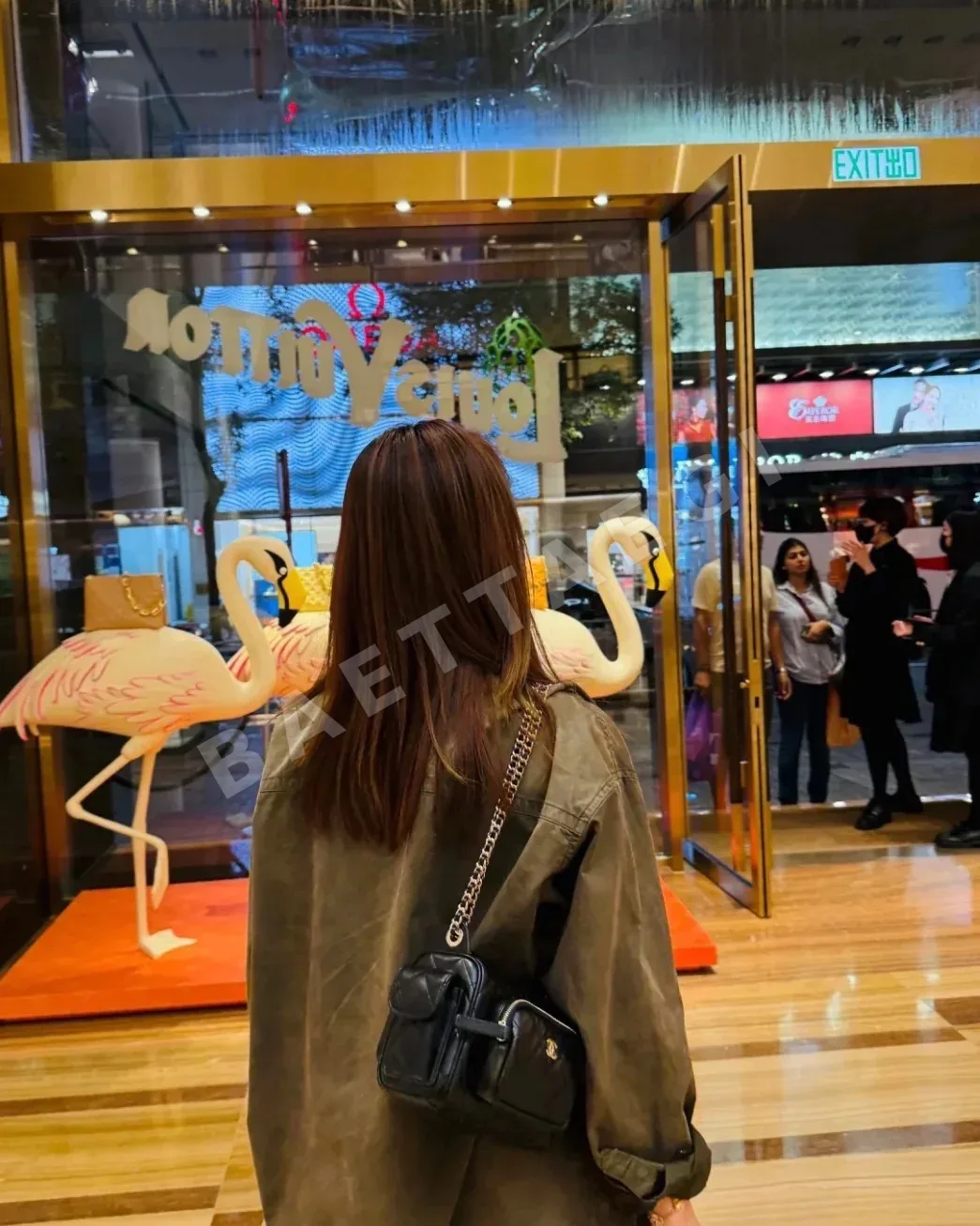 샤넬 클래식 멀티포켓 램스킨 카메라백 상세 이미지 4