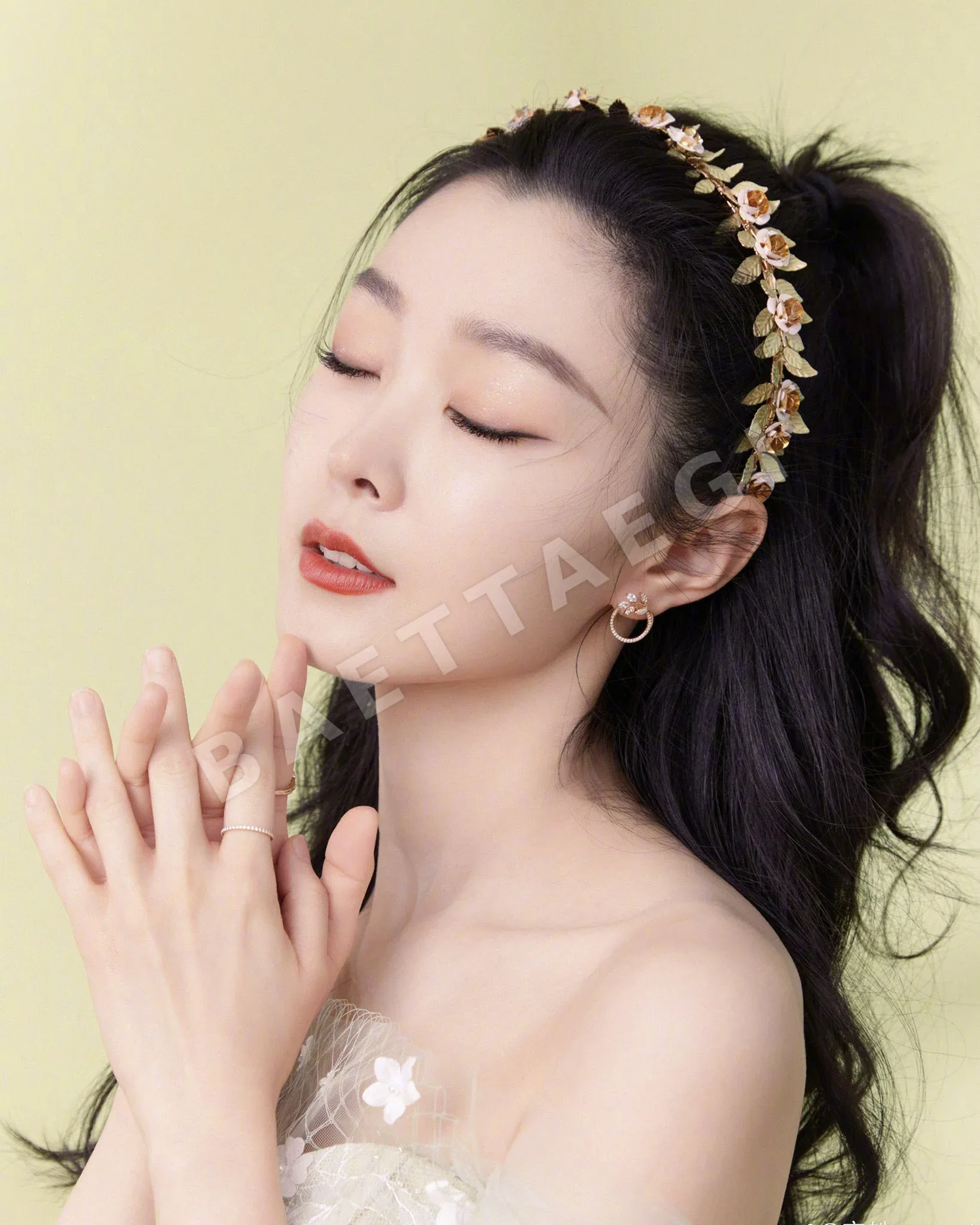 티파니 빅토리아 다이아몬드 후프 귀걸이 상세 이미지 6